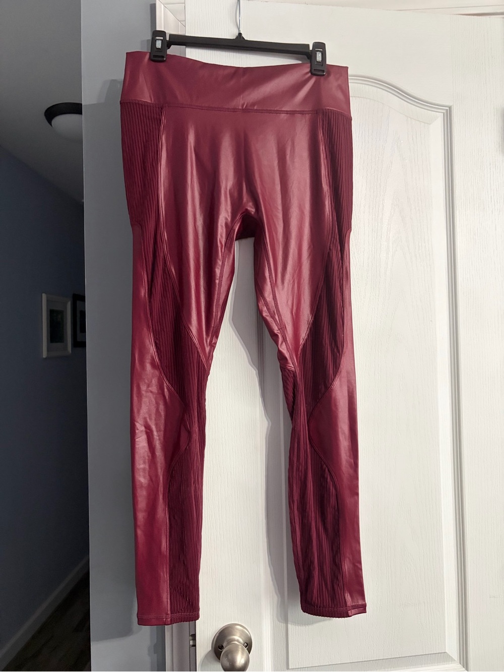 Fabletics Merlot Motion365+ Athletic Leggings Xl